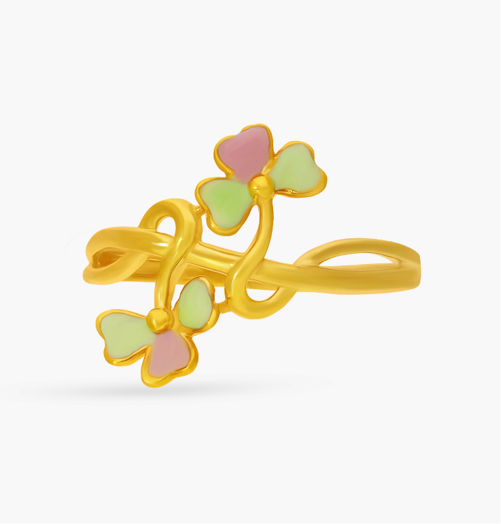 The Trailing Flowers Ring